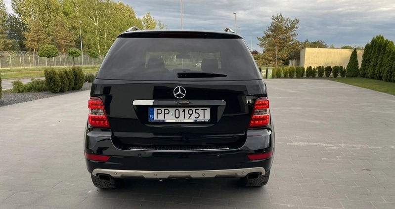 Mercedes-Benz ML cena 45900 przebieg: 292100, rok produkcji 2009 z Piła małe 742
